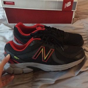 New Balance black and red Running Sneakers